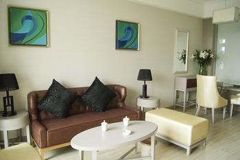 Century Sailboat Apartment Hotel Rizhao Exteriör bild